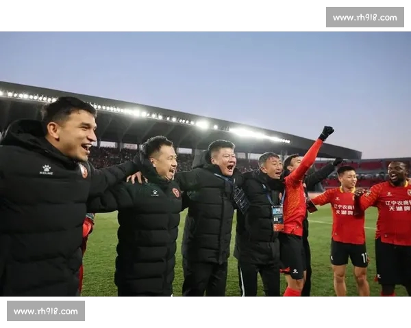 足球与舞蹈的完美碰撞！辽宁铁人啦啦队丝滑转场视频引爆社媒