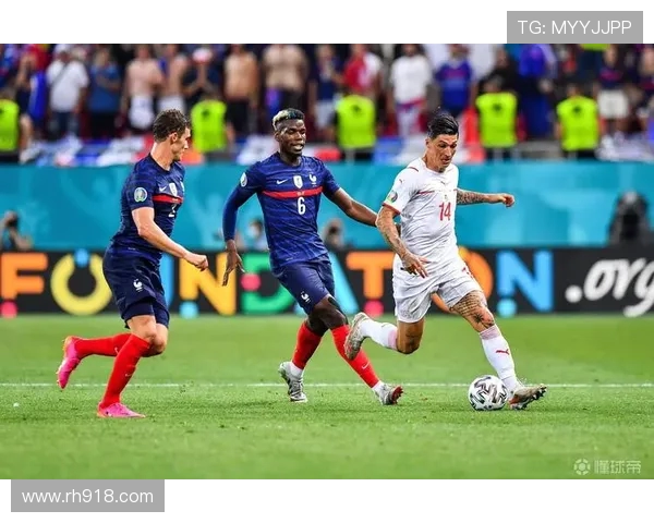 斯基拉：曼联询价道格拉斯・路易斯，尤文坚拒 5000 万回购条款