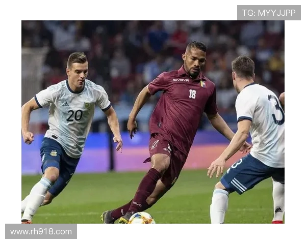 格洛赫远射制胜当选世俱杯最佳 红牛 2-1 帕丘卡