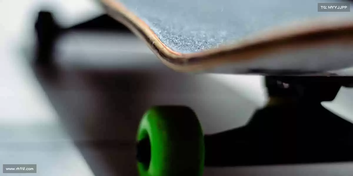 <strong>世界杯官网</strong>每一次挥拍、奔跑，都是对自己的承诺！🎾